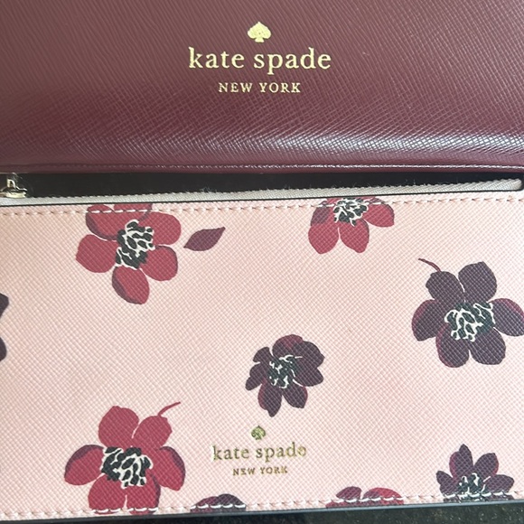 Kate Spade Sadie crossbody set in deep berry - Picture 5 of 11